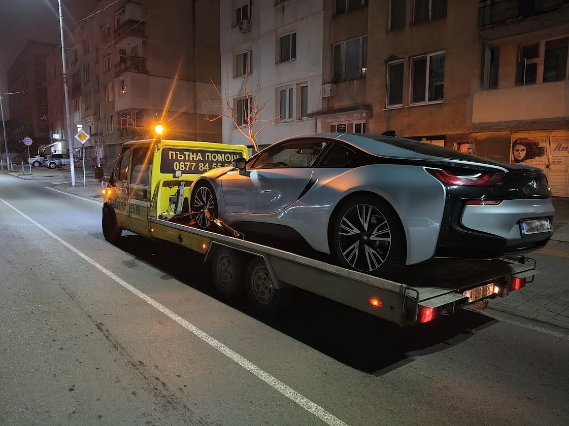 Репатрак Костинброд - професионално теглене на автомобил